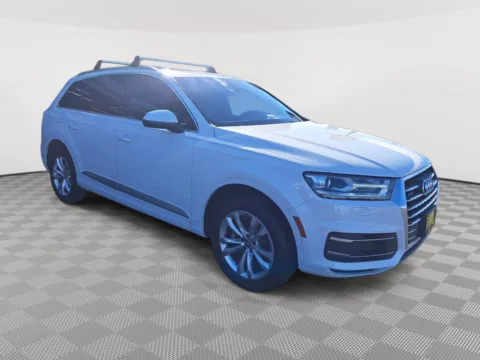 More photos of 2017 Audi Q7 Premium at Auburn CDJR, WA