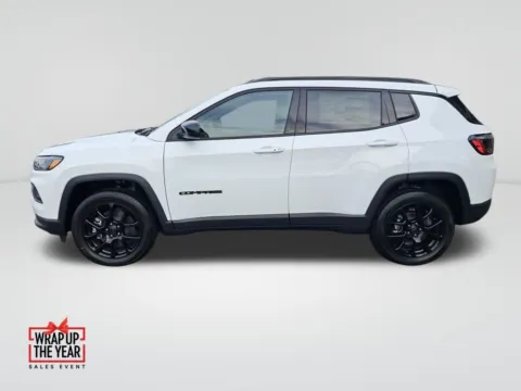 Photos of 2026 Jeep Compass Latitude for sale in Auburn, WA at Auburn CDJR
