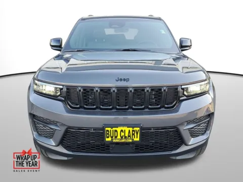 Photos of 2025 Jeep Grand Cherokee Altitude X for sale in Auburn, WA at Auburn CDJR