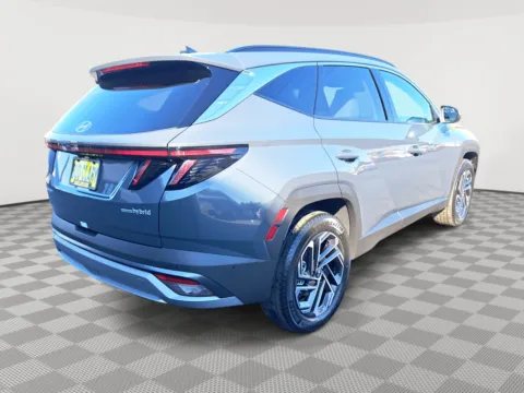 More photos of 2026 Hyundai Tucson Hybrid Limited at Auburn CDJR, WA