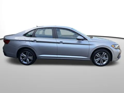 More photos of 2024 Volkswagen Jetta 1.5T SE at Auburn CDJR, WA