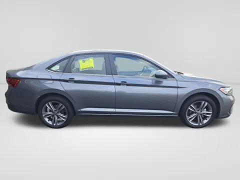 More photos of 2024 Volkswagen Jetta 1.5T SE at Auburn CDJR, WA