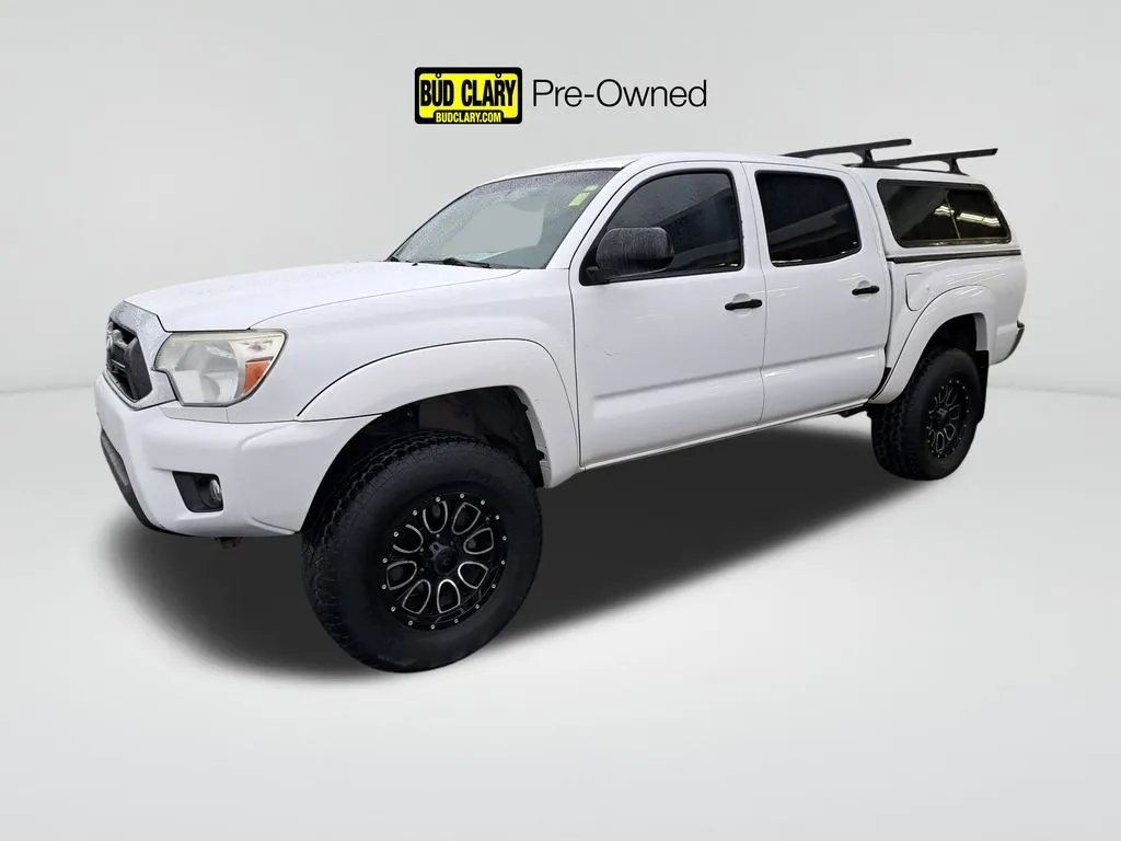 White 2013 Toyota Tacoma for sale in Auburn, WA