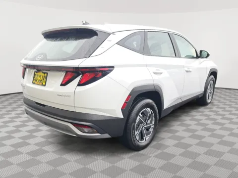 More photos of 2026 Hyundai Tucson Hybrid Blue SE at Auburn CDJR, WA