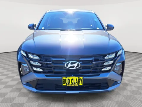 Another view of 2026 Hyundai Tucson Hybrid Blue SE for sale in Auburn, WA at Auburn CDJR