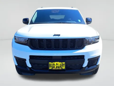 Photos of 2025 Jeep Grand Cherokee L Altitude X for sale in Auburn, WA at Auburn CDJR