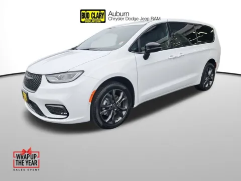 White 2026 Chrysler Pacifica Select for sale in Auburn, WA