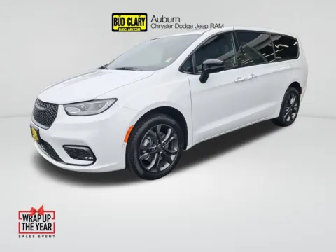 White 2026 Chrysler Pacifica Select for sale in Auburn, WA