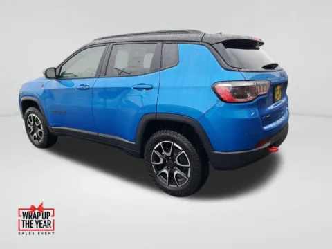 Another view of 2026 Jeep Compass Trailhawk for sale in Auburn, WA at Auburn CDJR