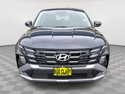 Another view of 2026 Hyundai Tucson Hybrid Blue SE for sale in Auburn, WA at Auburn CDJR