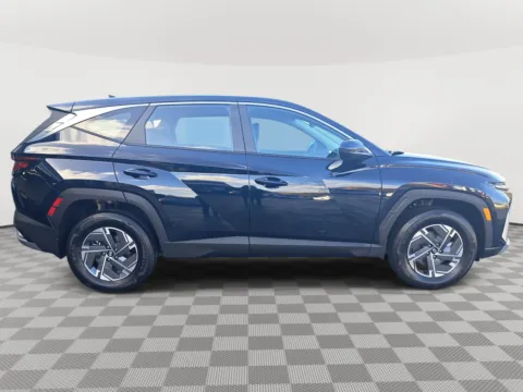 More photos of 2026 Hyundai Tucson Hybrid Blue SE at Auburn CDJR, WA