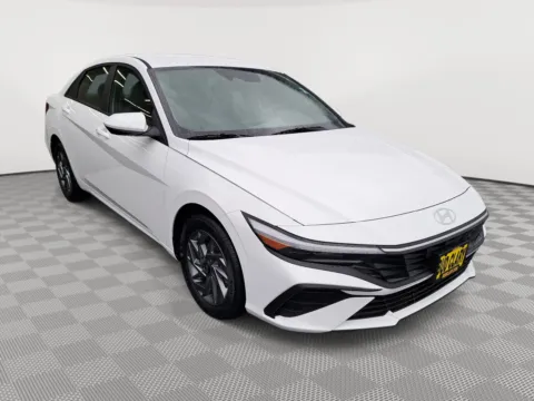 More photos of 2026 Hyundai Elantra Hybrid Blue at Auburn CDJR, WA