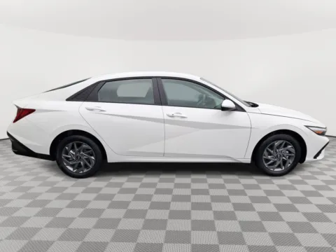 More photos of 2026 Hyundai Elantra Hybrid Blue at Auburn CDJR, WA