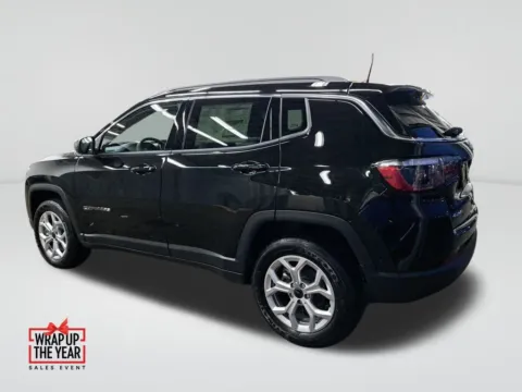 Another view of 2026 Jeep Compass Latitude for sale in Auburn, WA at Auburn CDJR