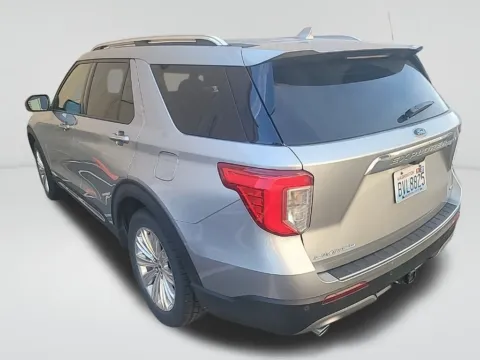 Photos of 2020 Ford Explorer Limited for sale in Auburn, WA at Auburn CDJR