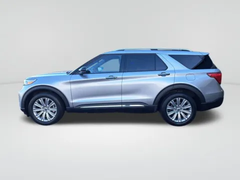Photos of 2020 Ford Explorer Limited for sale in Auburn, WA at Auburn CDJR
