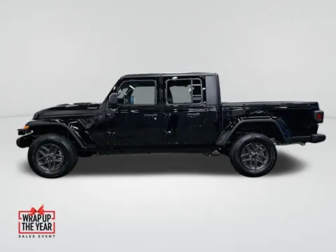 Photos of 2026 Jeep Gladiator Sport S for sale in Auburn, WA at Auburn CDJR