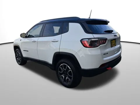 Another view of 2025 Jeep Compass Trailhawk for sale in Auburn, WA at Auburn CDJR