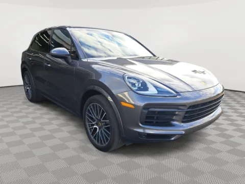 More photos of 2021 Porsche Cayenne at Auburn CDJR, WA