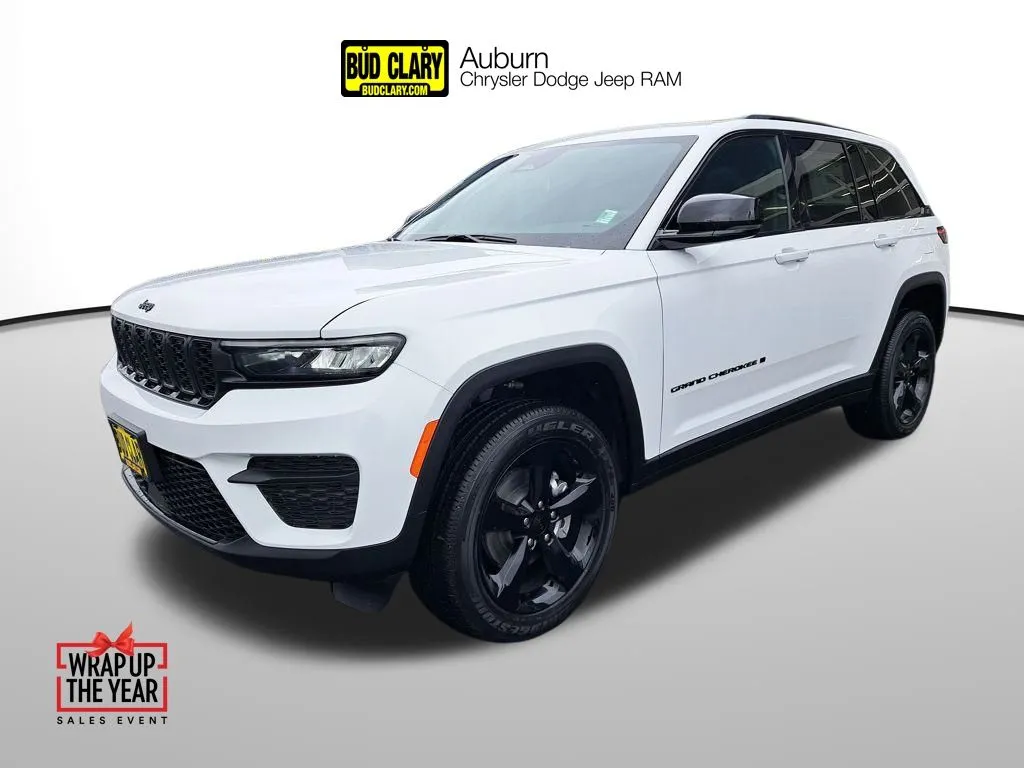 White 2025 Jeep Grand Cherokee Altitude X for sale in Auburn, WA