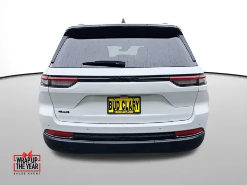 More photos of 2025 Jeep Grand Cherokee at Auburn CDJR, WA