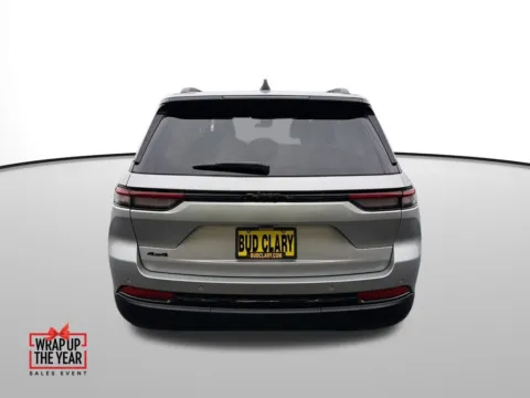 More photos of 2025 Jeep Grand Cherokee at Auburn CDJR, WA