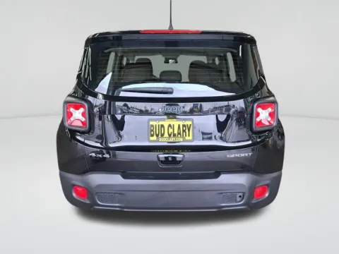 More photos of 2022 Jeep Renegade Sport at Auburn CDJR, WA