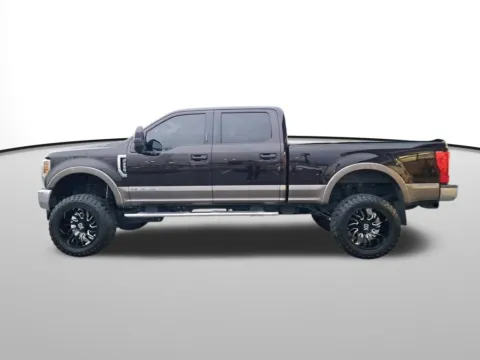 Photos of 2018 Ford F-250SD Lariat for sale in Auburn, WA at Auburn CDJR