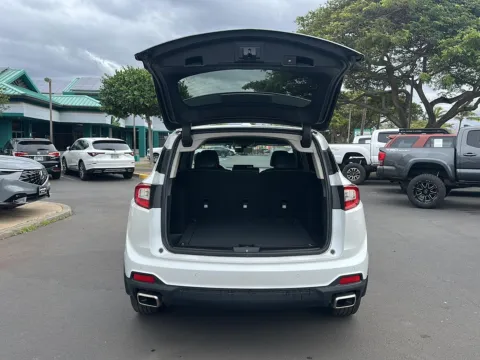 More photos of 2023 Acura RDX w/Tech at Acura of Maui, HI