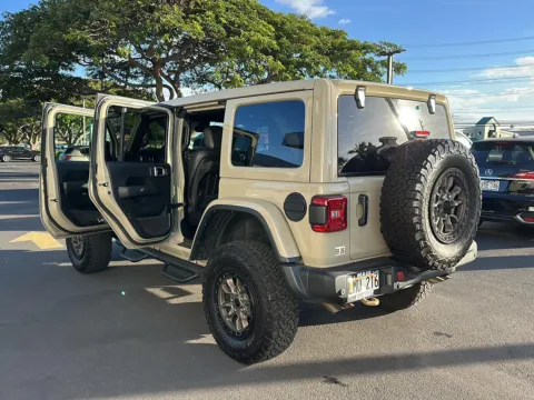 More photos of 2022 Jeep Wrangler Unlimited Rubicon 392 at Acura of Maui, HI