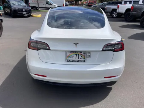 More photos of 2021 Tesla Model 3 Standard Range Plus at Acura of Maui, HI