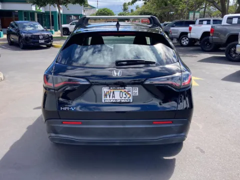 More photos of 2023 Honda HR-V LX at Acura of Maui, HI
