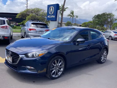 Blue 2018 Mazda Mazda3 5-Door Touring for sale in Kahului, HI