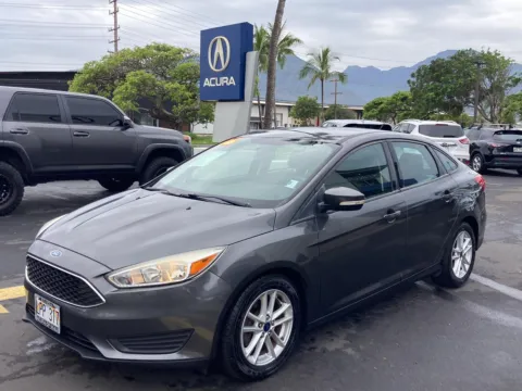 Silver 2016 Ford Focus SE for sale in Kahului, HI