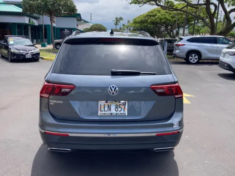 More photos of 2021 Volkswagen Tiguan SE at Acura of Maui, HI