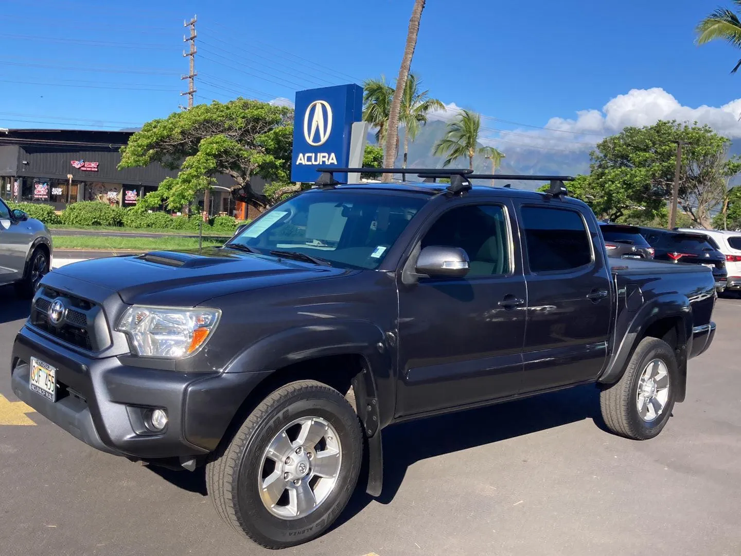 Black 2015 Toyota Tacoma PreRunner for sale in Kahului, HI