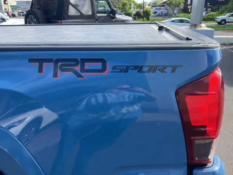 More photos of 2019 Toyota Tacoma TRD Sport at Acura of Maui, HI