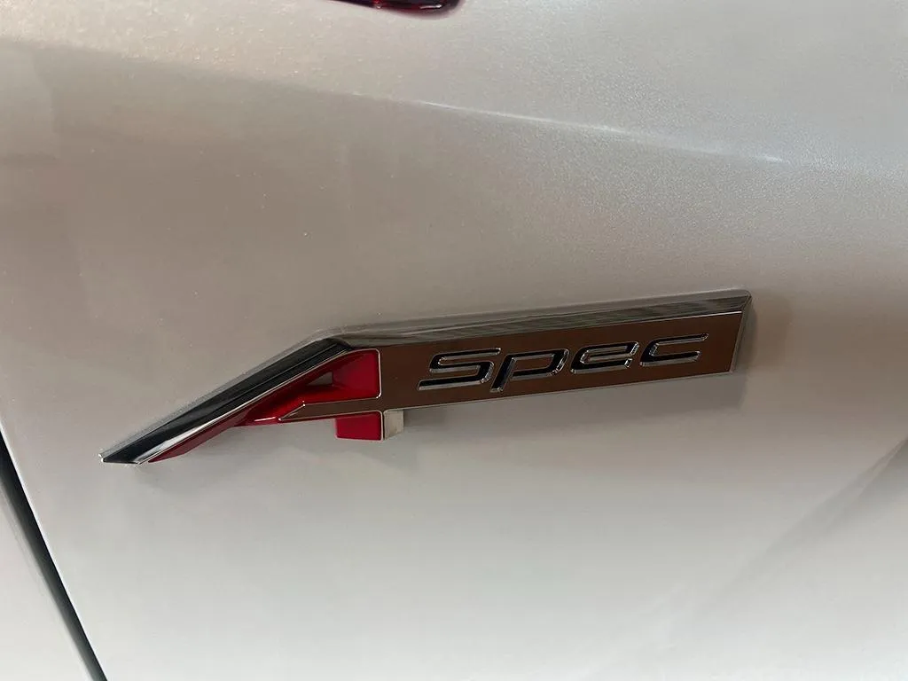 2026 Acura RDX w/A-Spec Package at Acura of Maui, photo 5