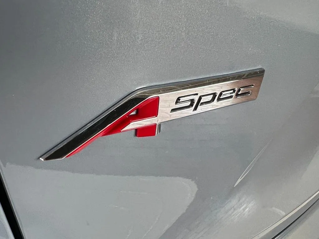 2025 Acura RDX w/A-Spec Package at Acura of Maui, photo 4