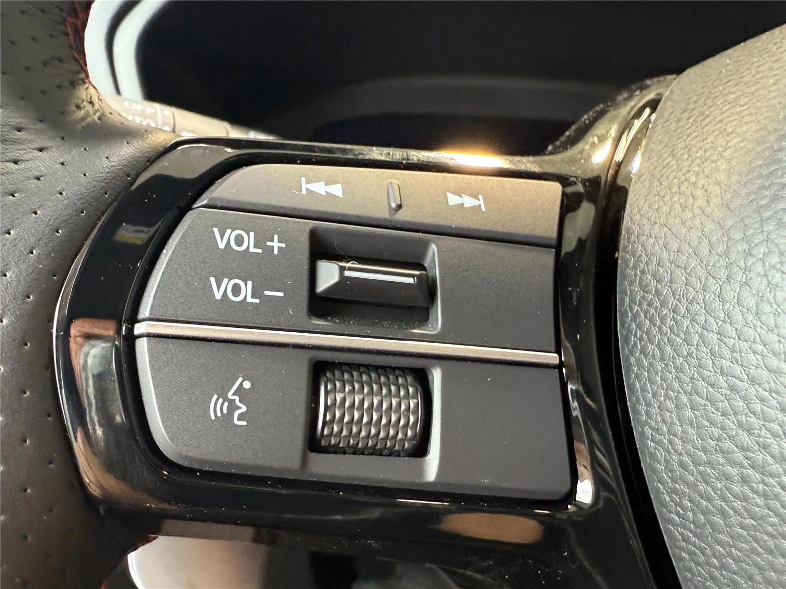 2025 Acura ADX A-Spec Package - Photo 16