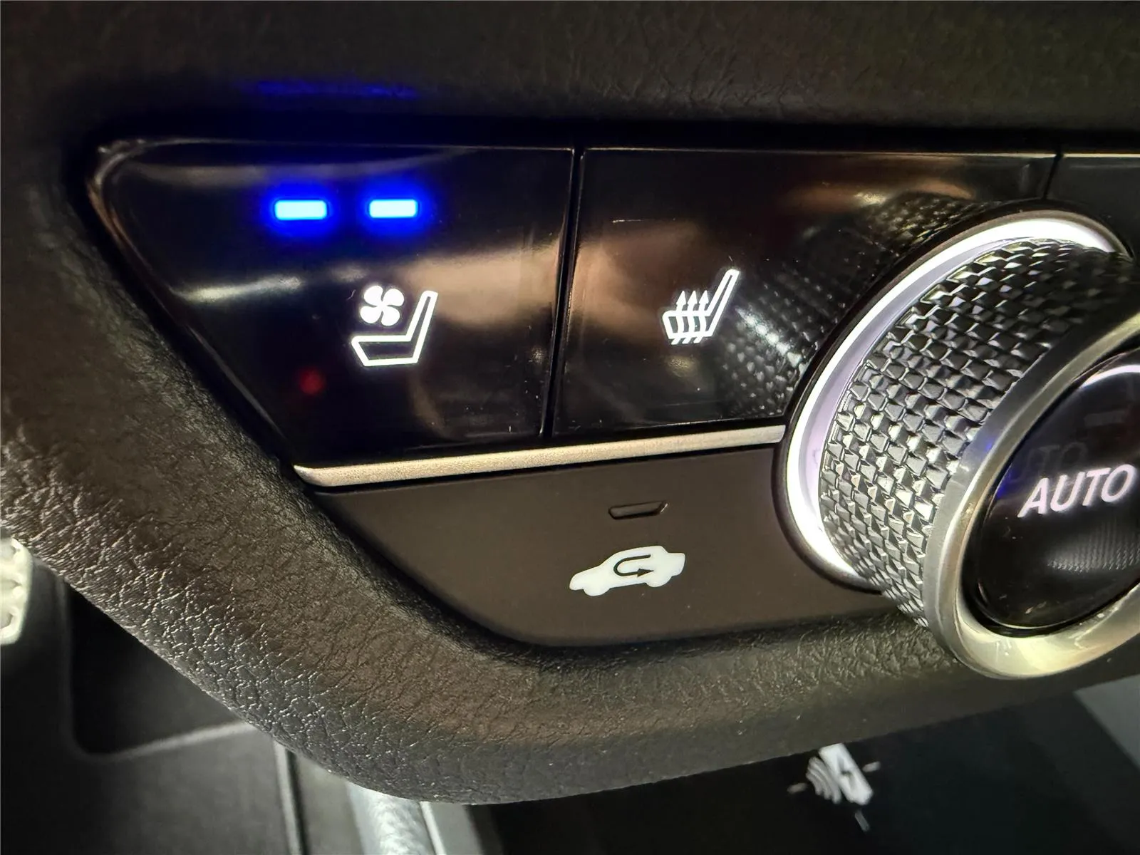 2025 Acura ADX A-Spec Package - Photo 27
