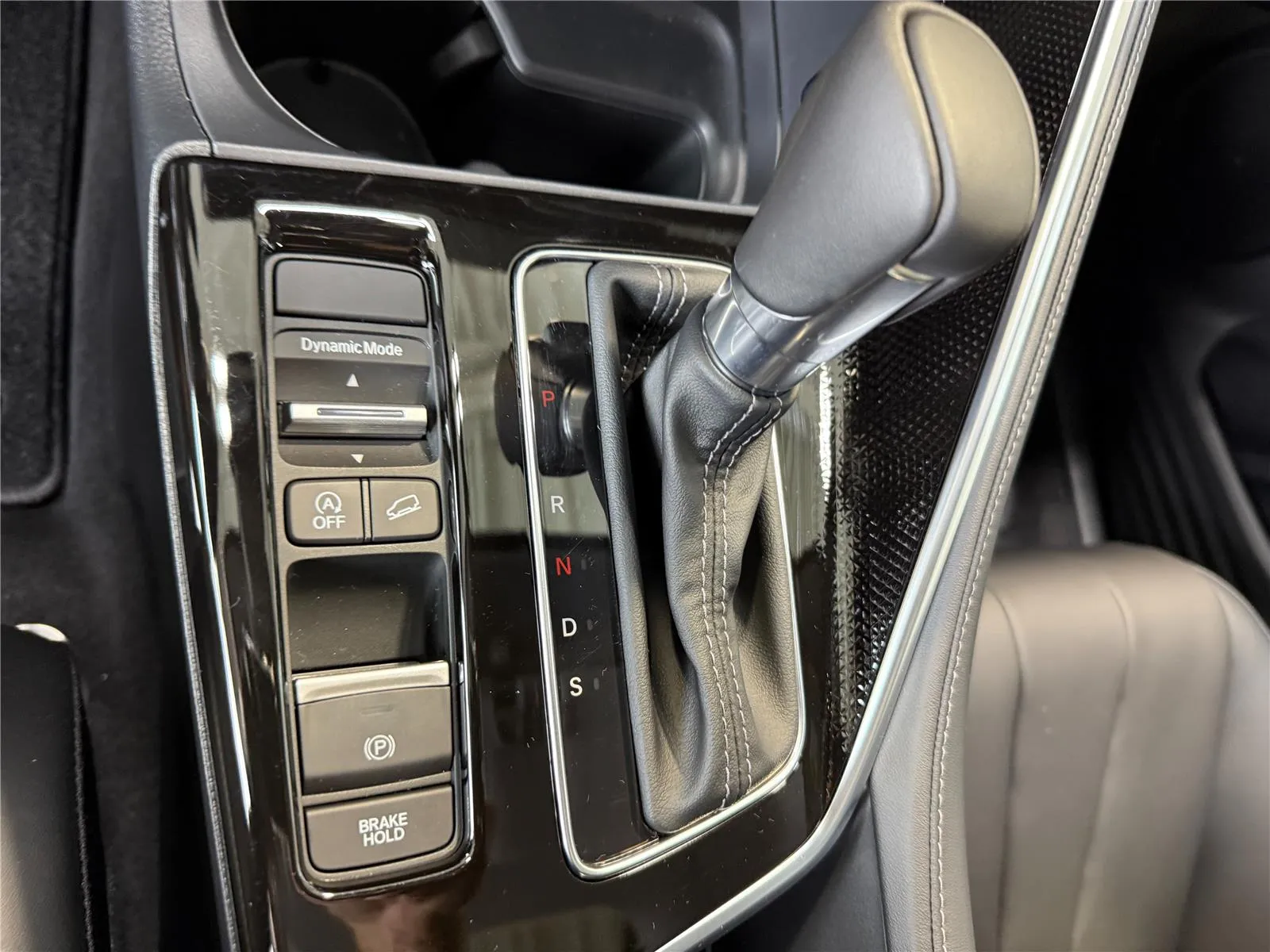 2025 Acura ADX Base - Photo 25