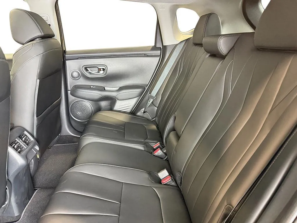 2025 Acura ADX Base - Photo 29