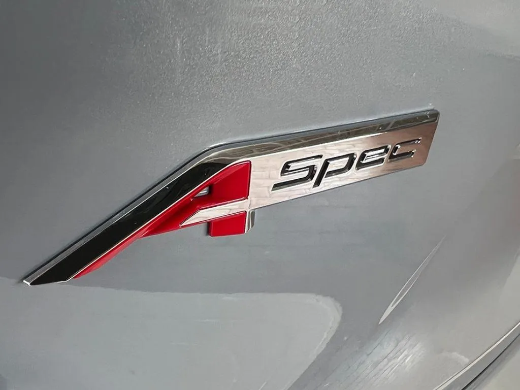 2025 Acura RDX w/A-Spec Package at Acura of Maui, photo 4