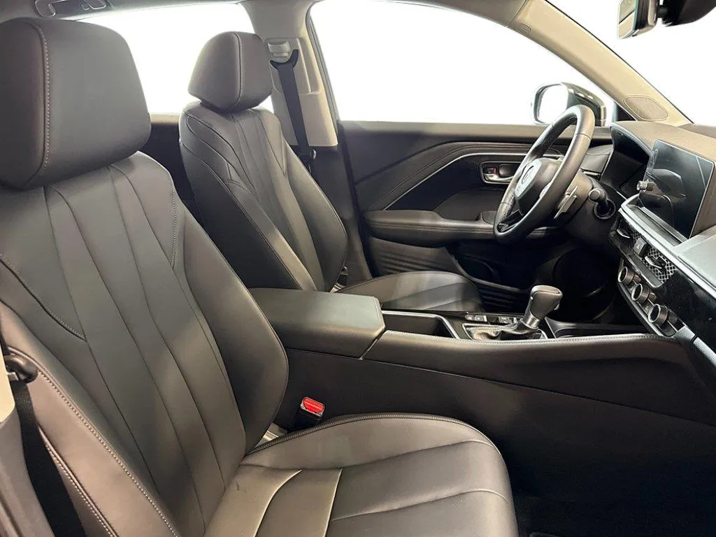 2025 Acura ADX Base - Photo 35