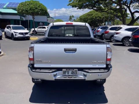 More photos of 2010 Toyota Tacoma at Acura of Maui, HI