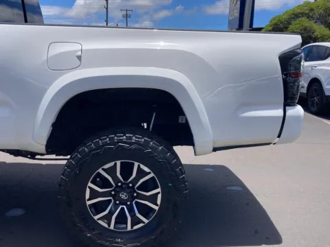 More photos of 2023 Toyota Tacoma TRD Sport at Acura of Maui, HI
