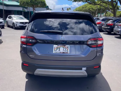 More photos of 2025 Honda Pilot EX-L at Acura of Maui, HI