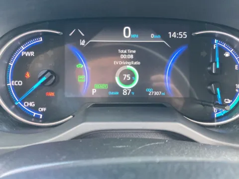 More photos of 2022 Toyota RAV4 SE at Acura of Maui, HI