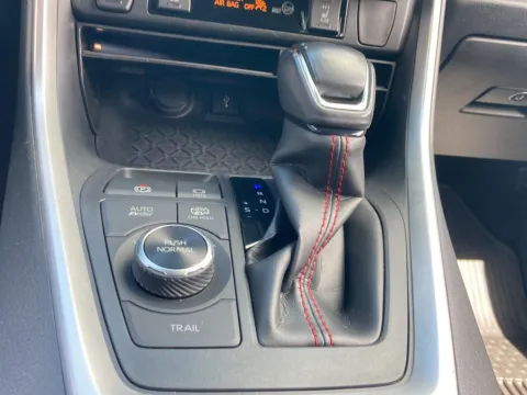 More photos of 2022 Toyota RAV4 SE at Acura of Maui, HI